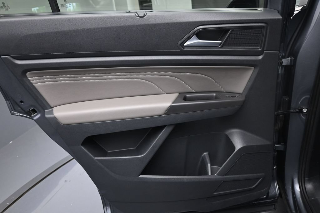 Used 2022 Volkswagen Atlas SE FWD image 22