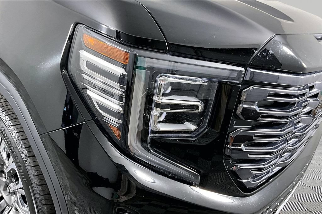 Certified 2026 GMC Sierra 1500 Denali Ultimate AWD/4WD image 28