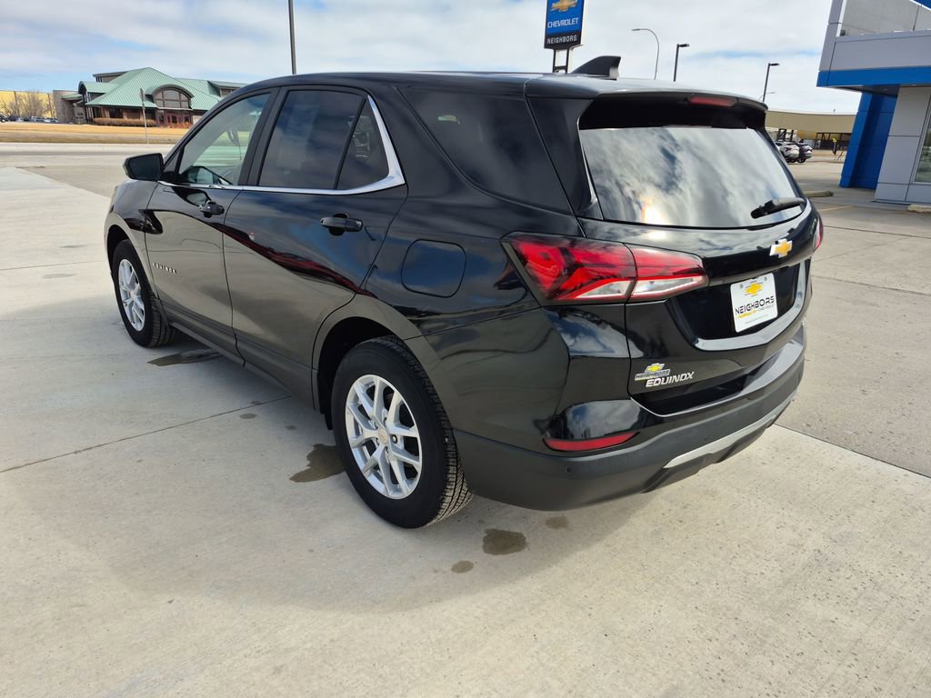 Used 2024 Chevrolet Equinox LT w/ LPO, Floor Liner Package image 3