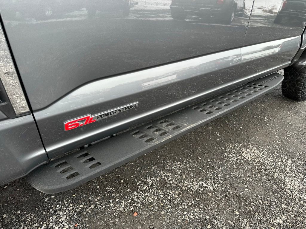 Used 2024 Ford F250 Platinum w/ Tremor Off-Road Package image 16