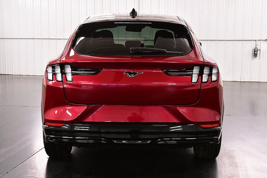Used 2025 Ford Mustang Mach-E Premium w/ Sport Appearance Package image 7