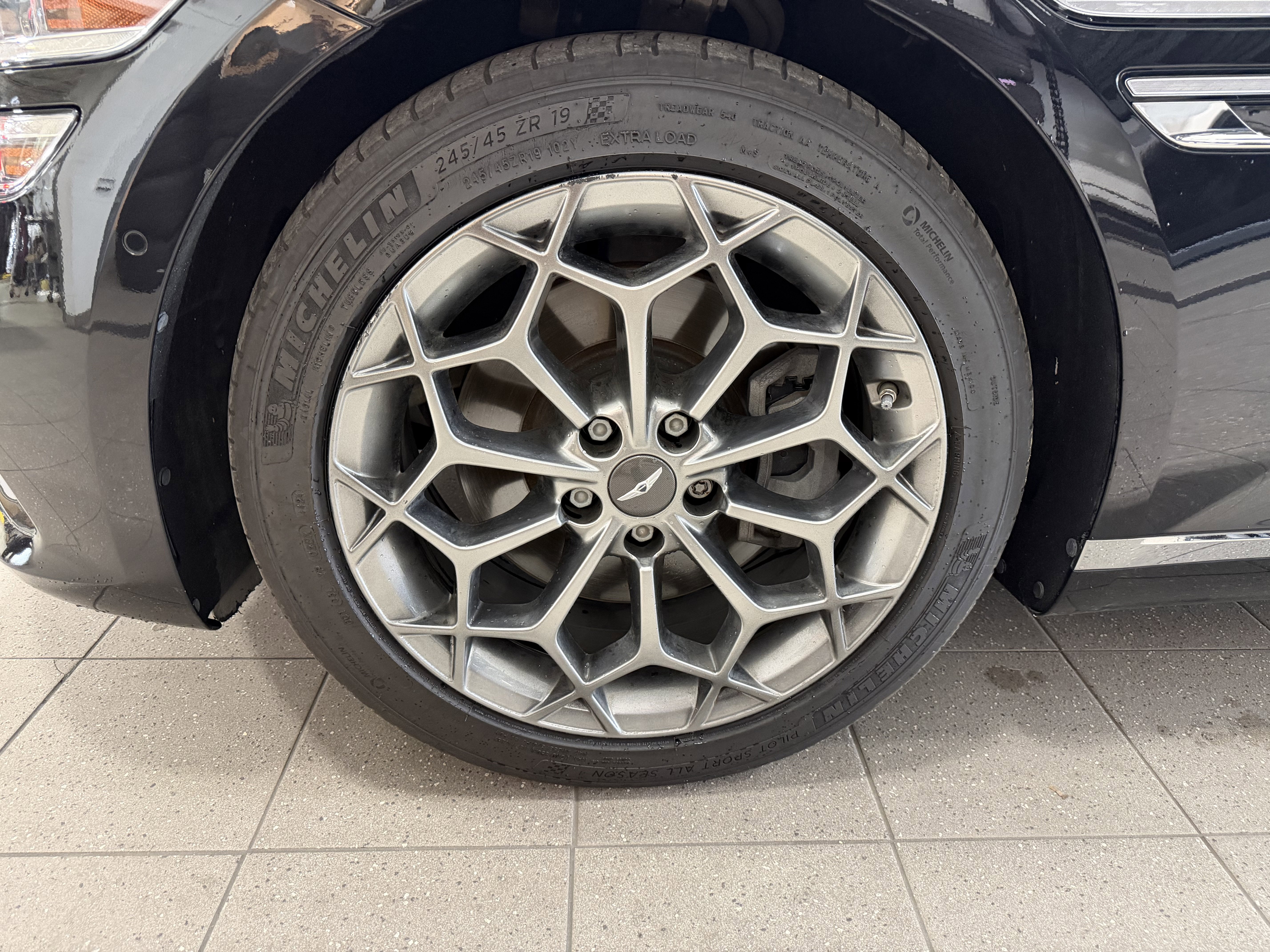 Used 2021 Genesis G80 2.5T w/ Prestige Package image 5