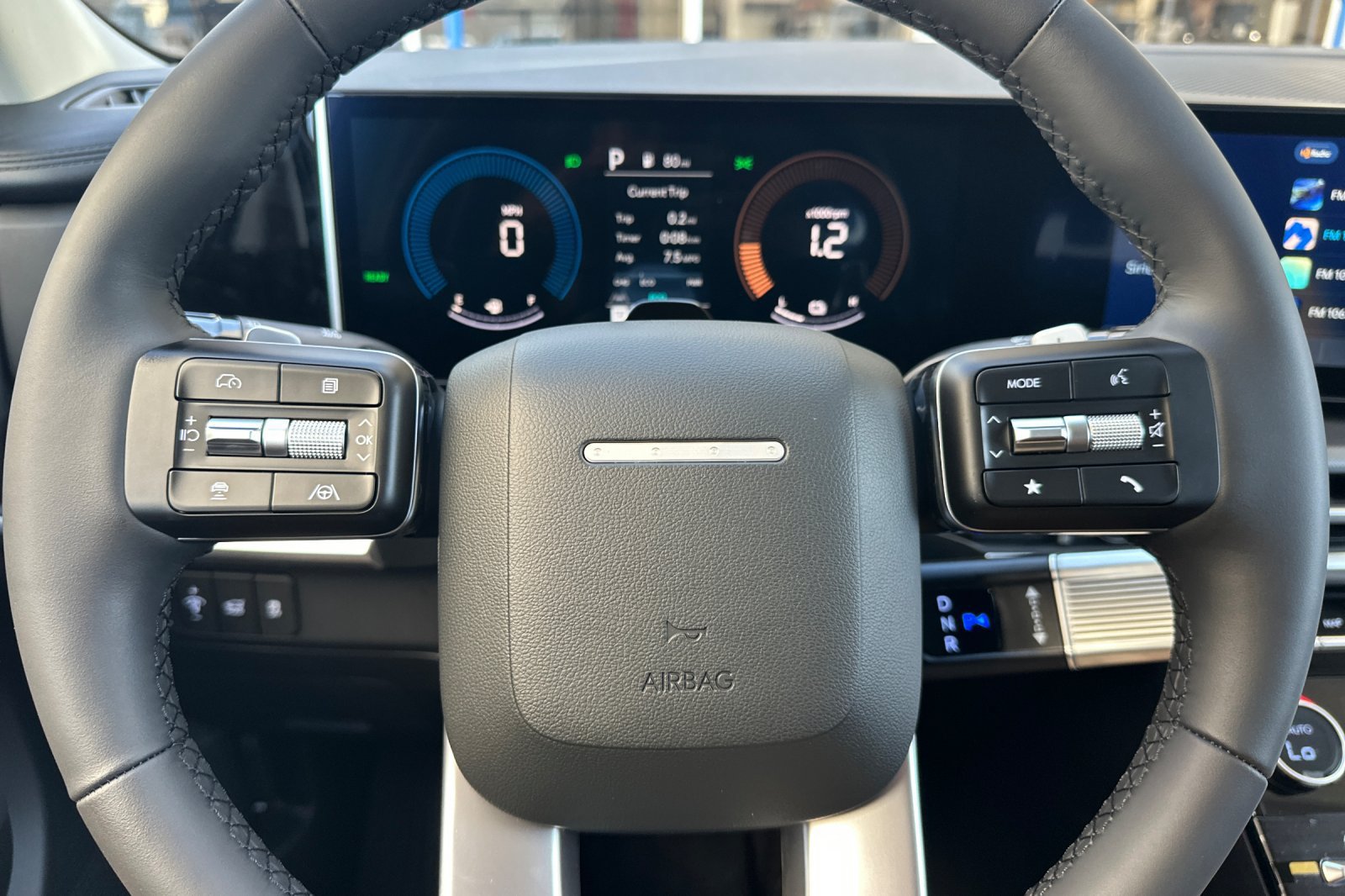 New 2027 Hyundai Santa Fe SEL FWD image 24