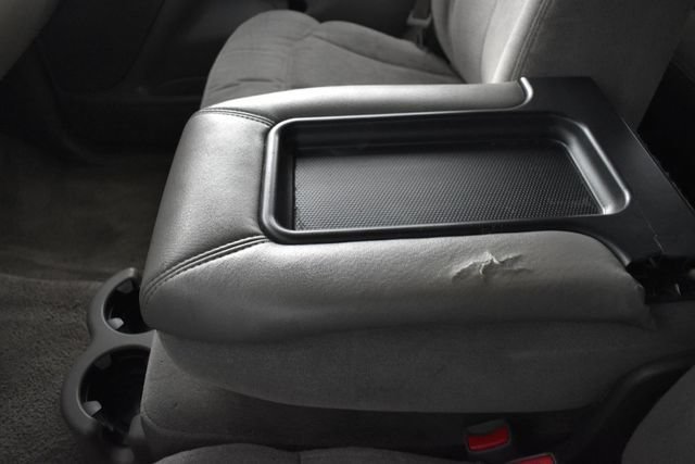Used 2002 Chevrolet Tahoe LS RWD image 13