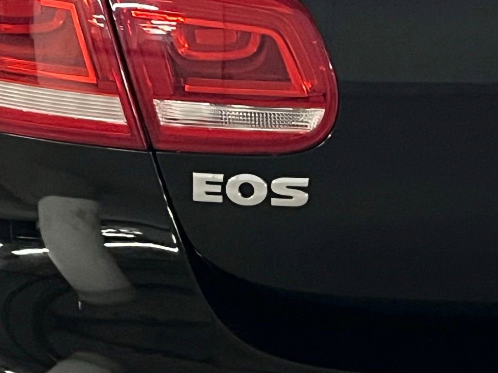 Used 2012 Volkswagen Eos Komfort image 29