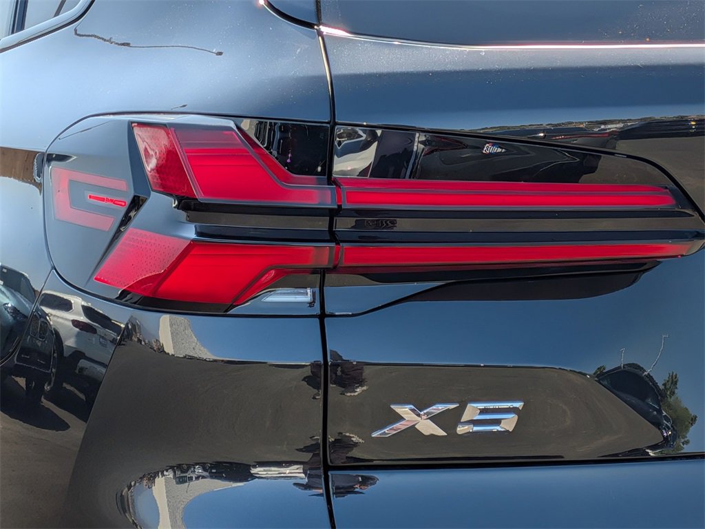 New 2026 BMW X5 sDrive40i image 26