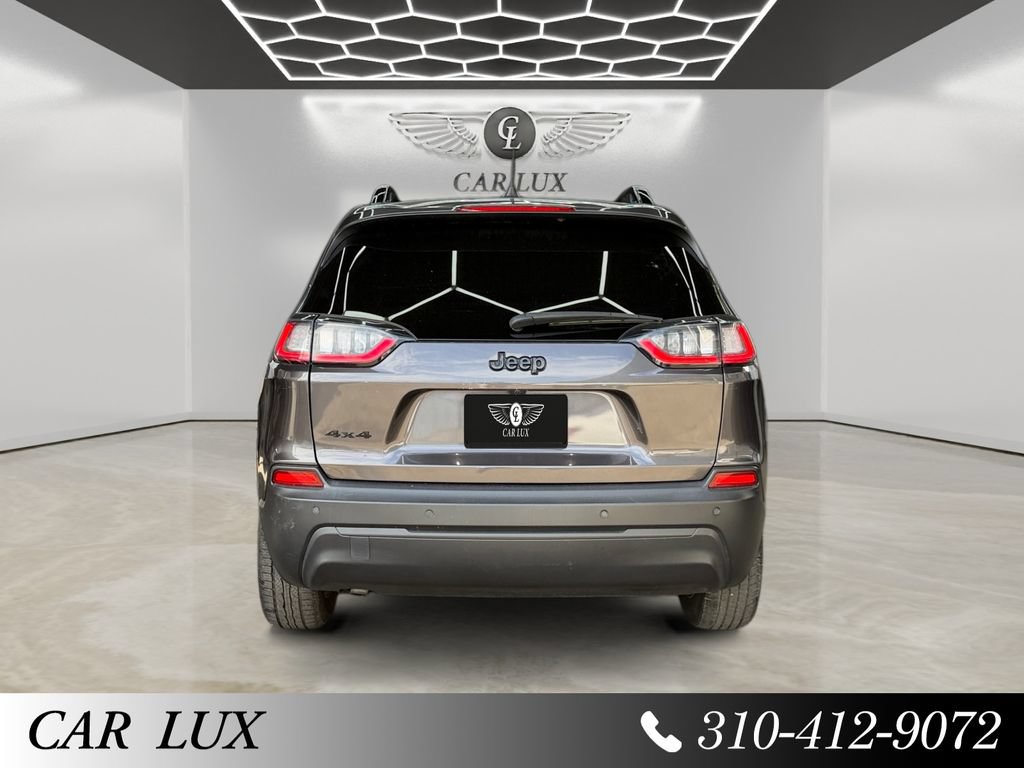 Used 2023 Jeep Cherokee Altitude Lux AWD/4WD image 3