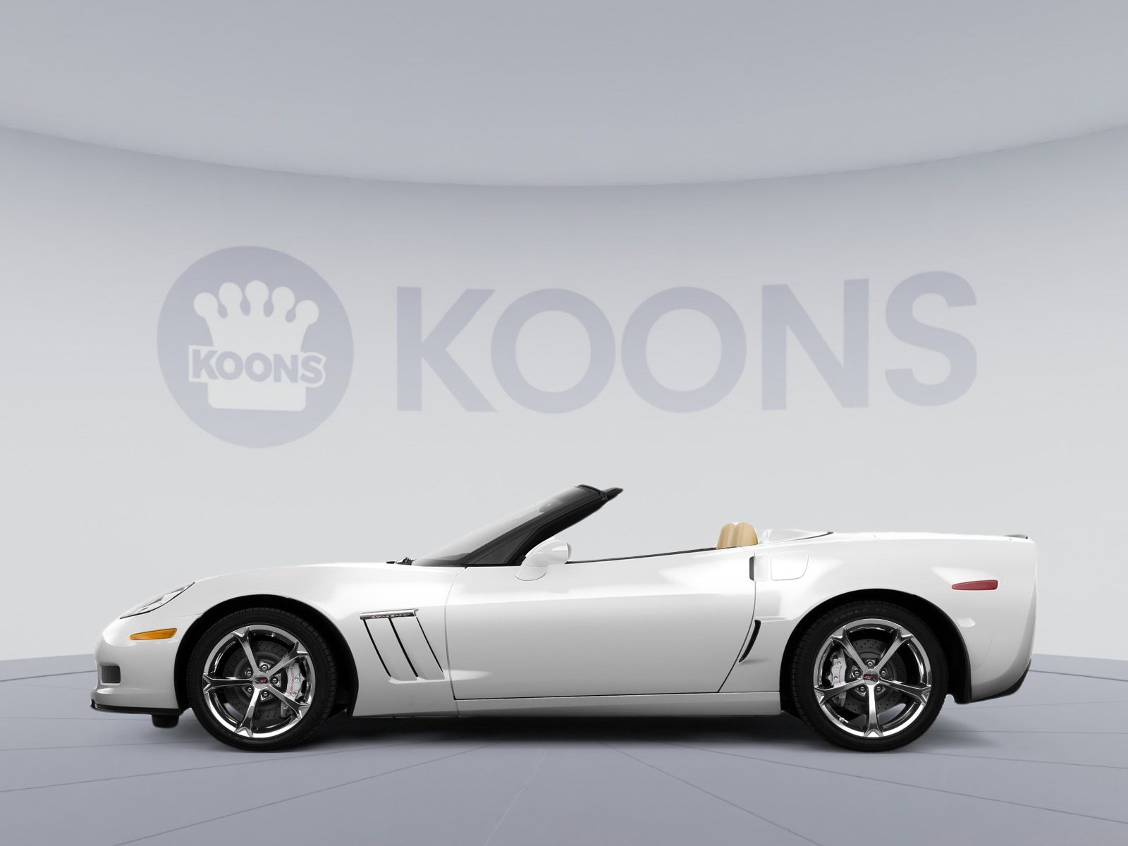 Used 2013 Chevrolet Corvette Grand Sport w/ 4LT Preferred Equipment Group RWD image 2