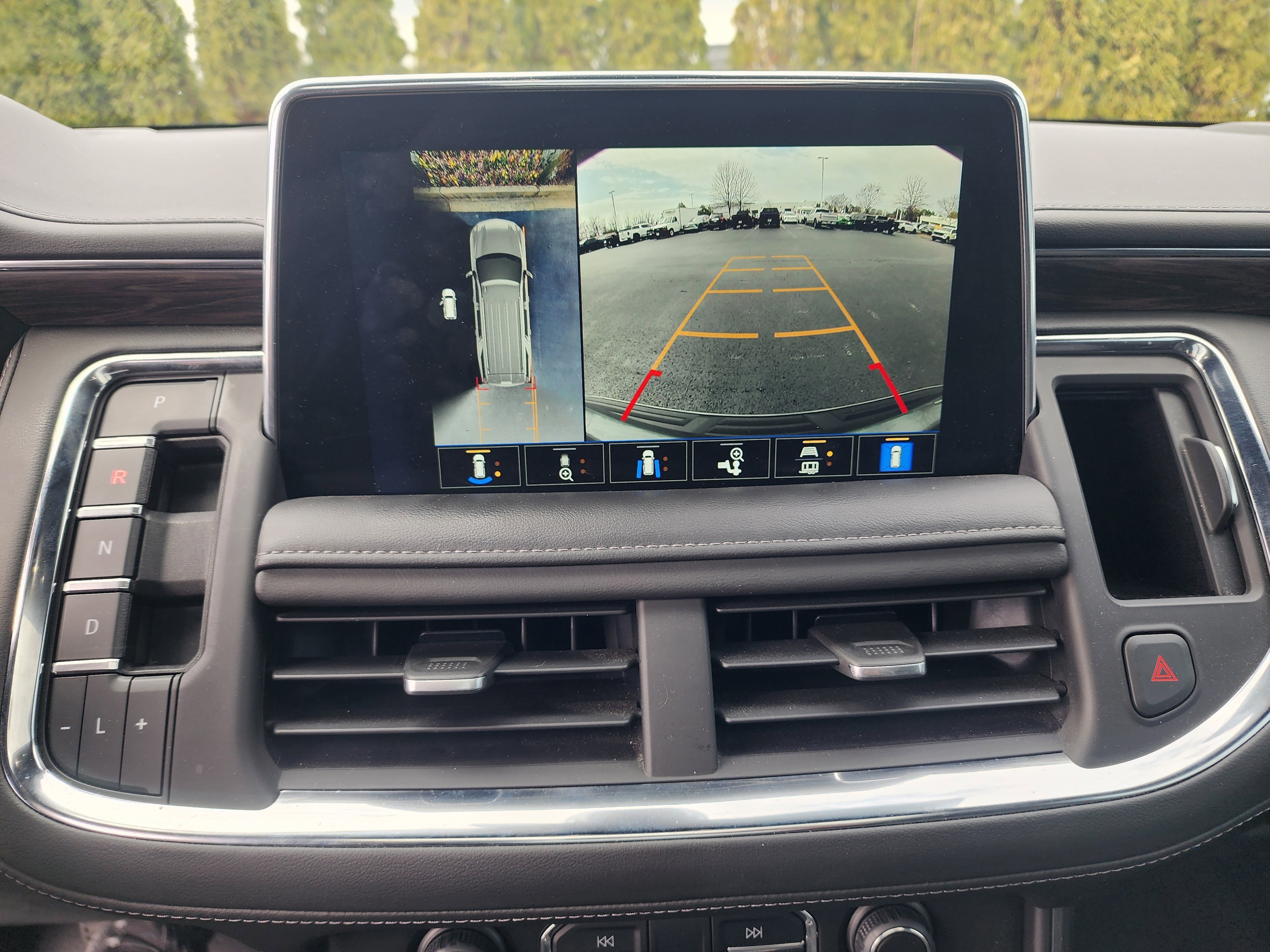 Used 2022 Chevrolet Tahoe Z71 w/ Z71 Off-Road Package image 34