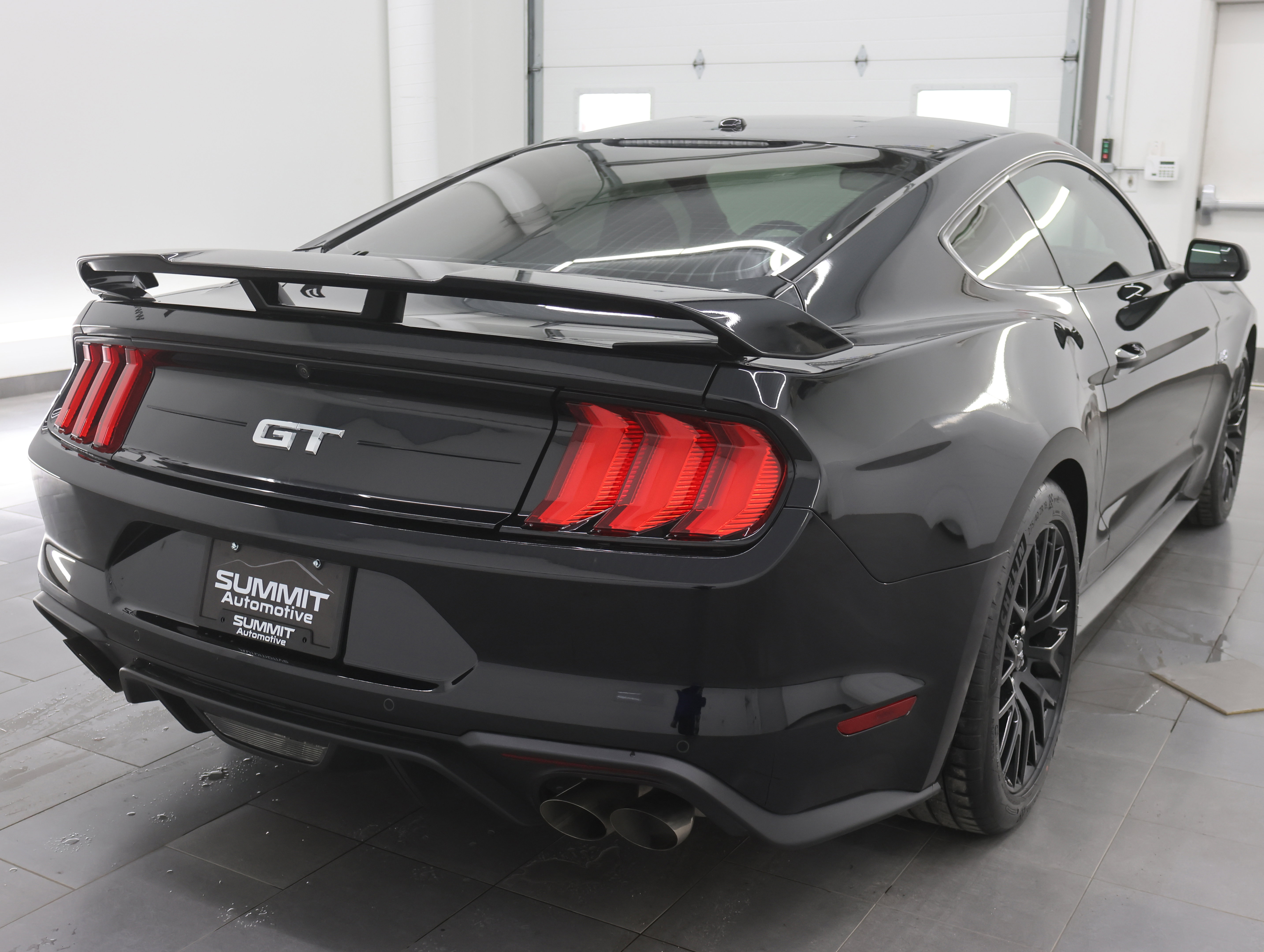 Used 2019 Ford Mustang GT w/ GT Performance Package image 5