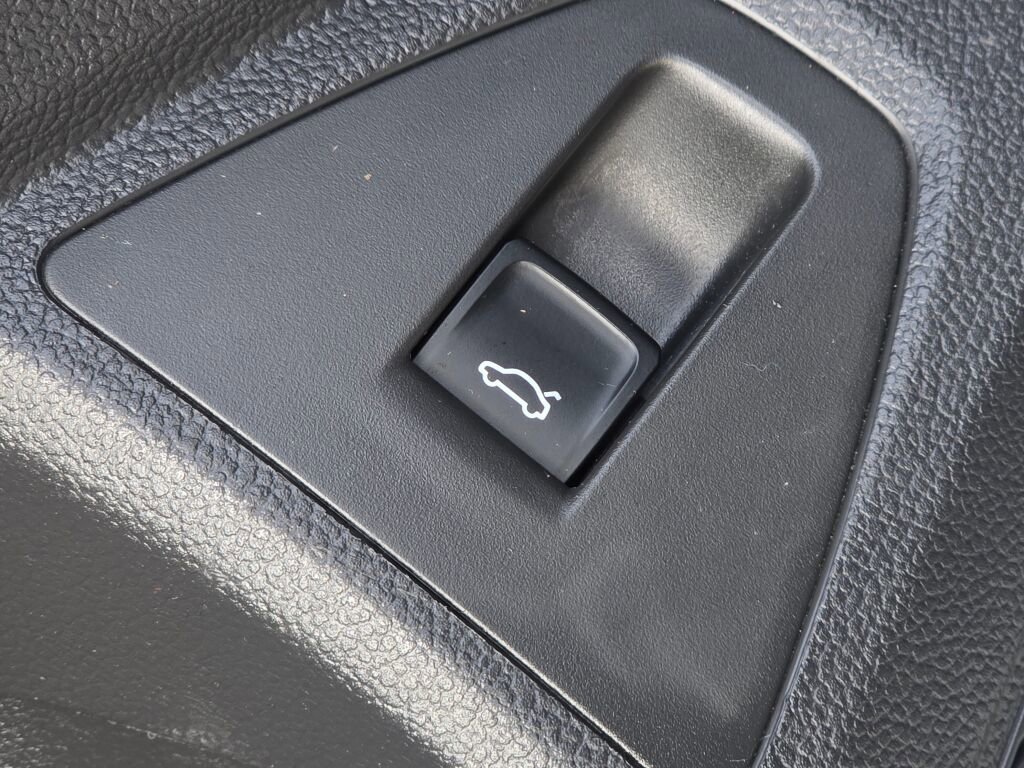 Used 2019 Volkswagen Jetta R-Line image 22