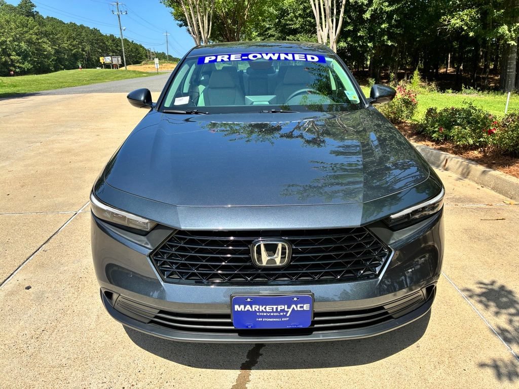 Used 2025 Honda Accord LX image 2