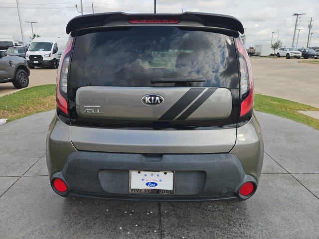 Used 2015 Kia Soul FWD image 6