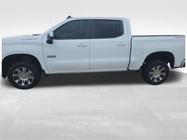 Used 2020 Chevrolet Silverado 1500 LT w/ Texas Edition image 4