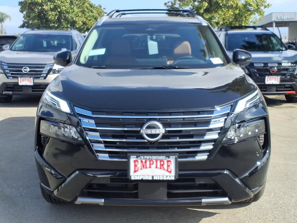 New 2026 Nissan Rogue Platinum AWD/4WD image 2