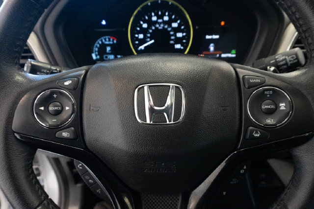 Used 2022 Honda HR-V EX-L image 10