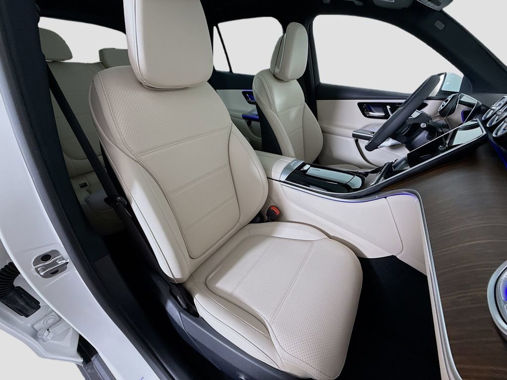 New 2026 Mercedes-Benz GLC 300 4MATIC image 29