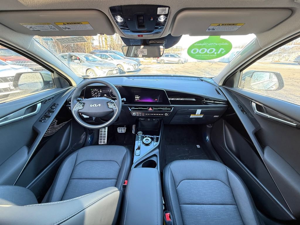 New 2025 Kia Niro Wave w/ Wave Preserve Package image 24
