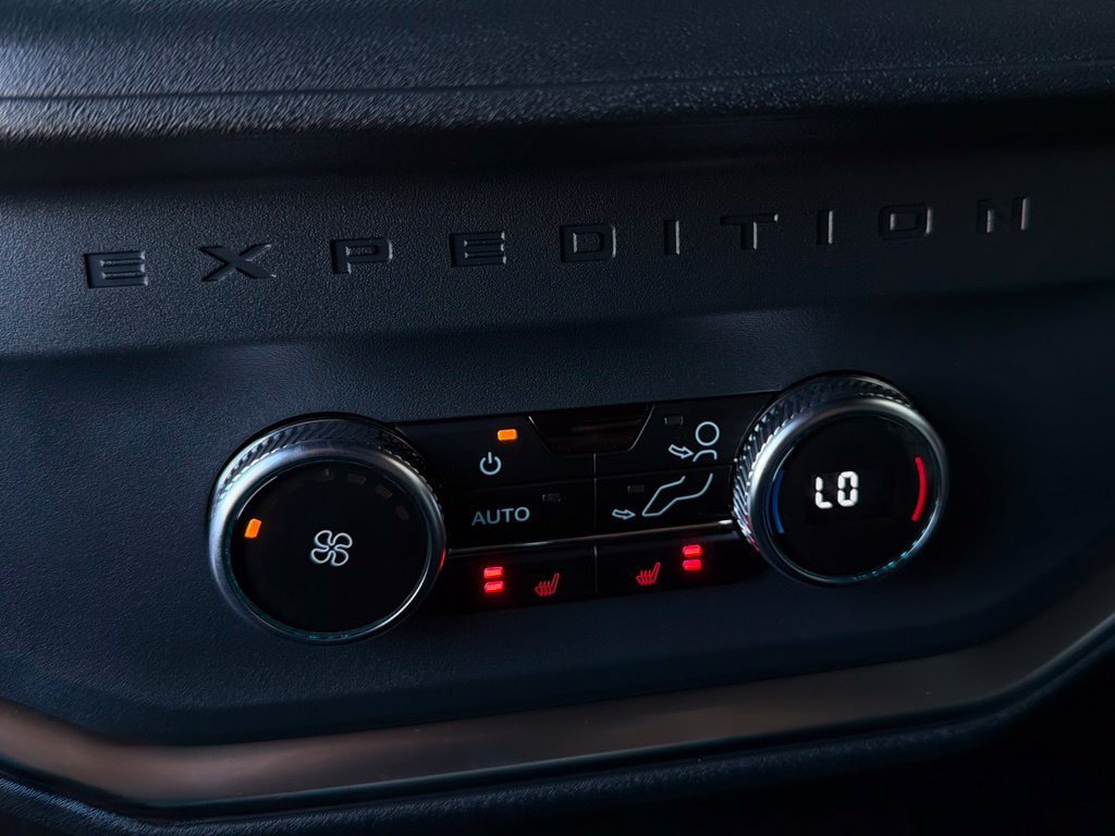 New 2027 Ford Expedition Max Platinum w/ Stealth Appearance Package AWD/4WD image 19
