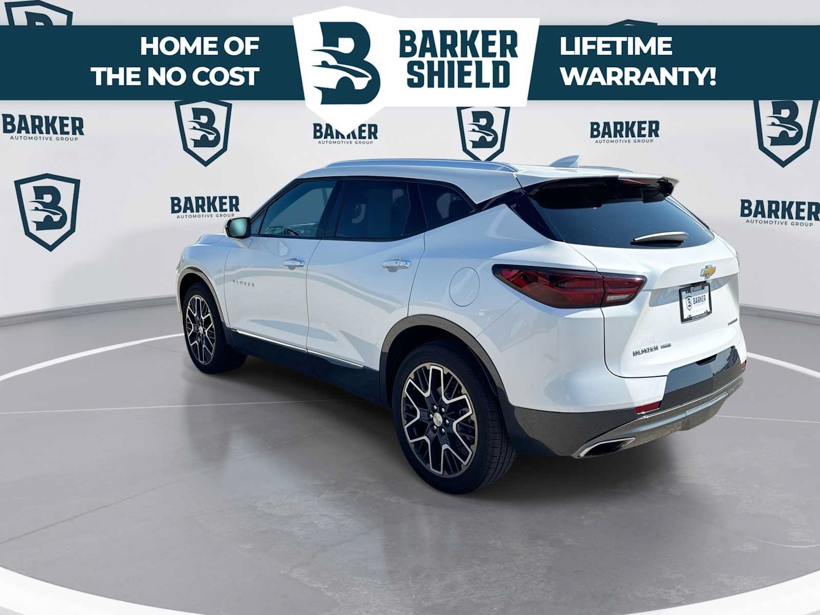 Used 2023 Chevrolet Blazer Premier w/ Driver Confidence II Package AWD/4WD image 7