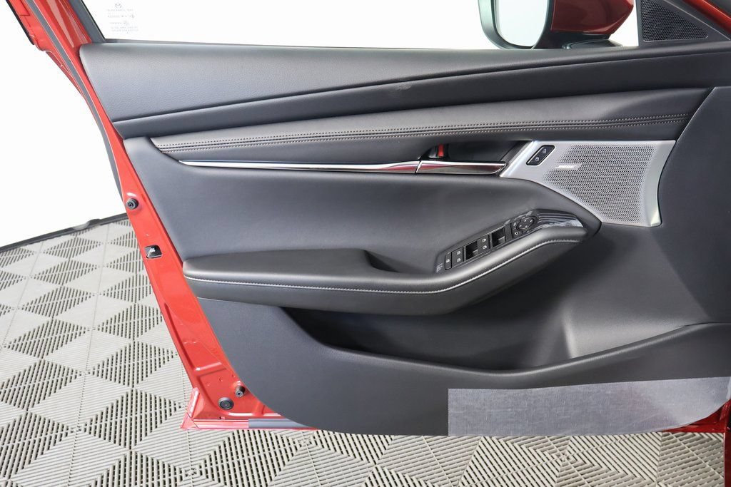 New 2026 MAZDA MAZDA3 2.5 S Hatchback w/ Premium Pkg FWD image 7