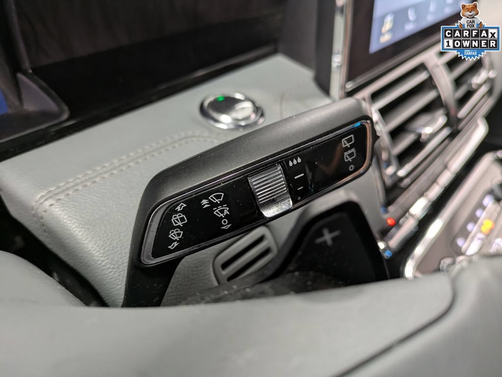 Used 2019 Lincoln Navigator Select w/ Technology Package AWD/4WD image 23