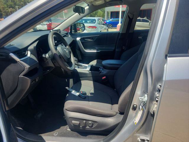 Certified 2024 Toyota RAV4 XLE FWD image 15
