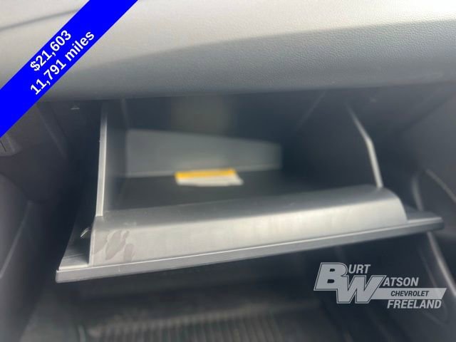 Used 2025 Toyota Corolla LE image 18