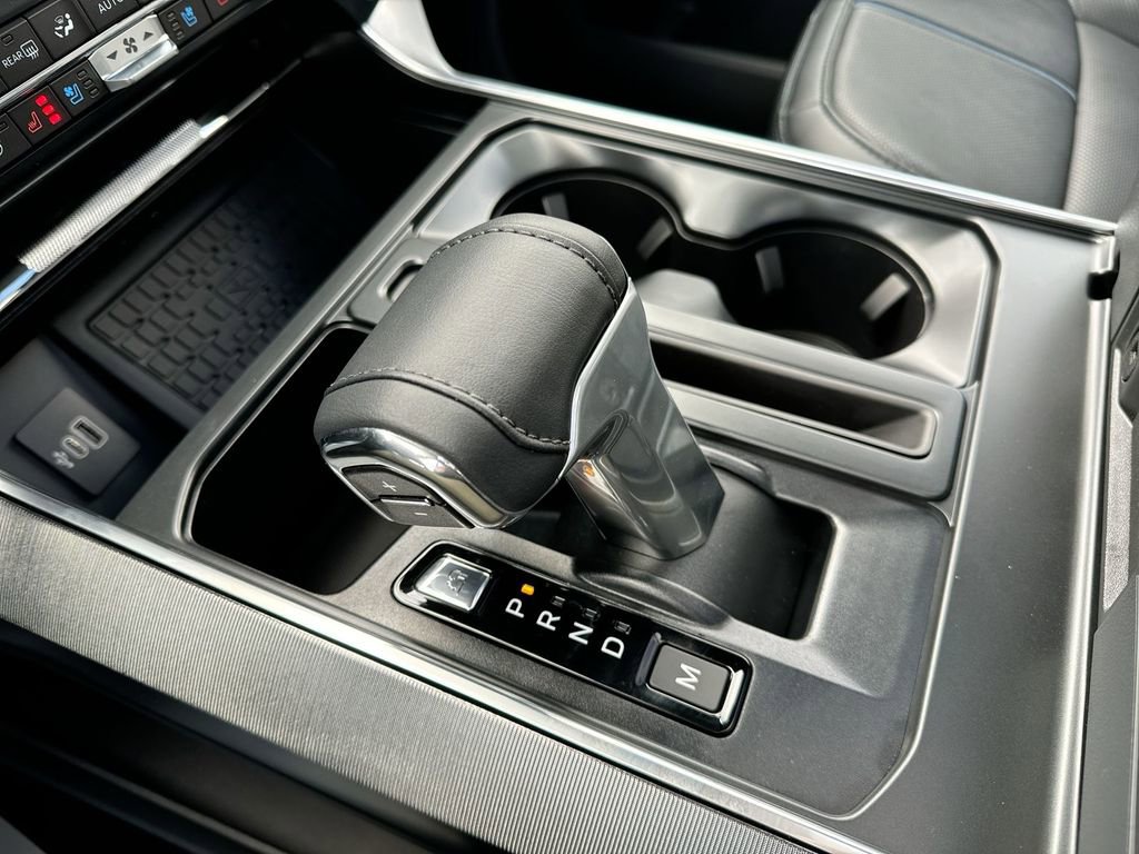 New 2025 Ford F150 Platinum w/ Equipment Group 702A High image 21