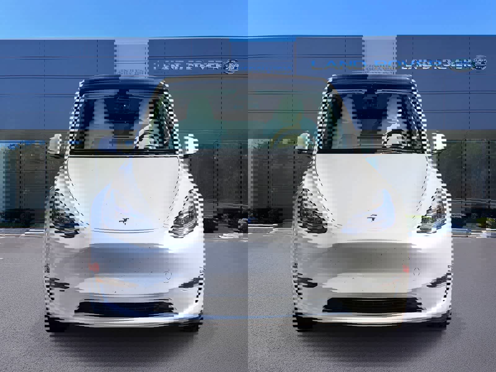 Used 2023 Tesla Model Y Long Range image 2