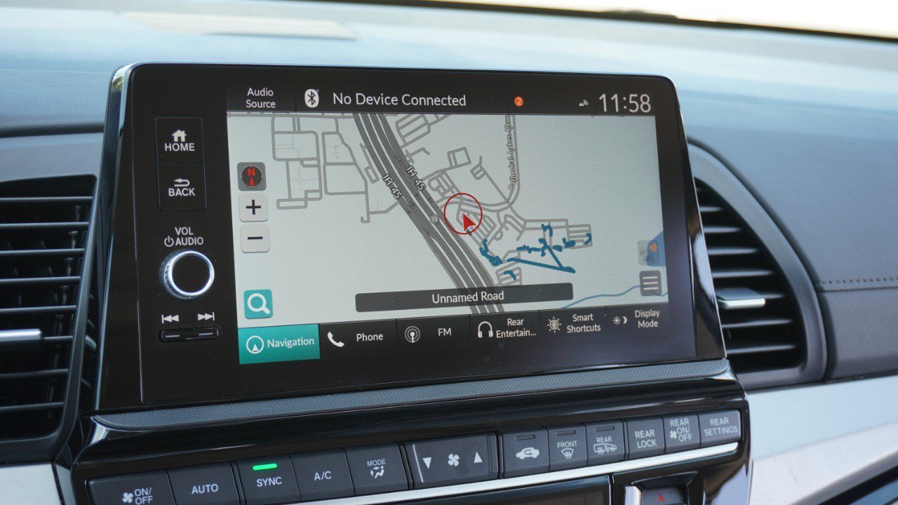 Used 2025 Honda Odyssey Touring image 17