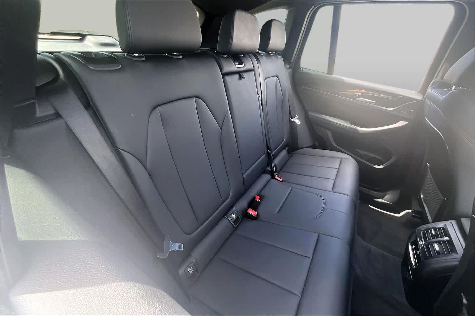 Used 2019 BMW X3 sDrive30i RWD image 18