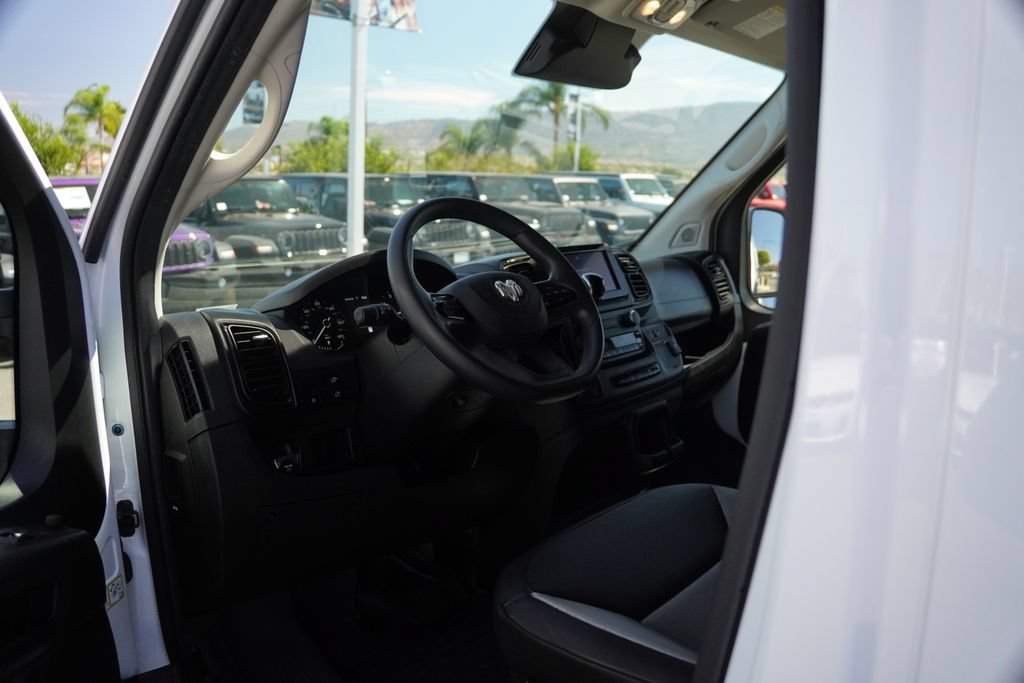 Used 2024 RAM ProMaster 2500 w/ Convenience Group FWD image 25
