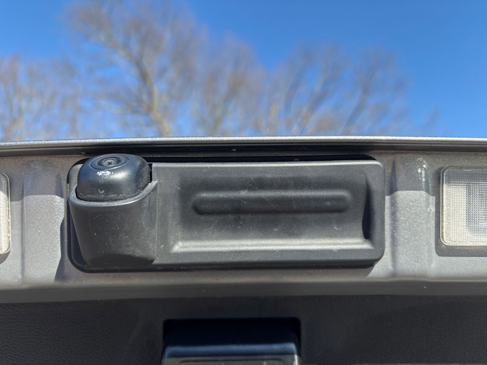 Used 2025 Kia Soul LX w/ LX Technology Package FWD image 20