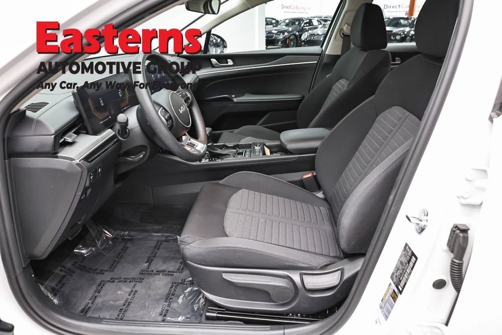 Used 2025 Kia K5 LXS FWD image 13