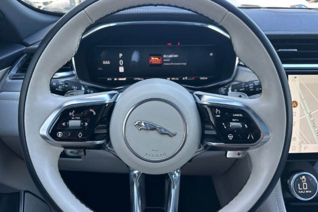 Certified 2025 Jaguar F-PACE R-Dynamic S AWD/4WD image 23