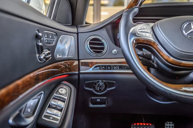 Used 2015 Mercedes-Benz S 550 Sedan image 33