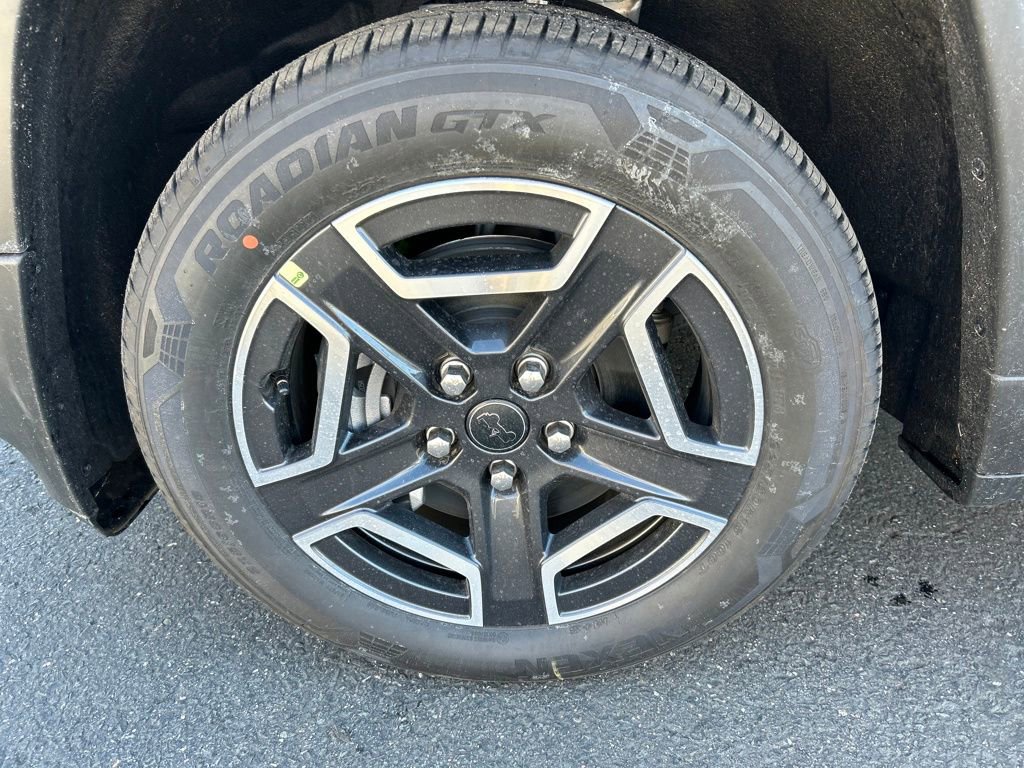 New 2026 Jeep Cherokee Laredo image 11