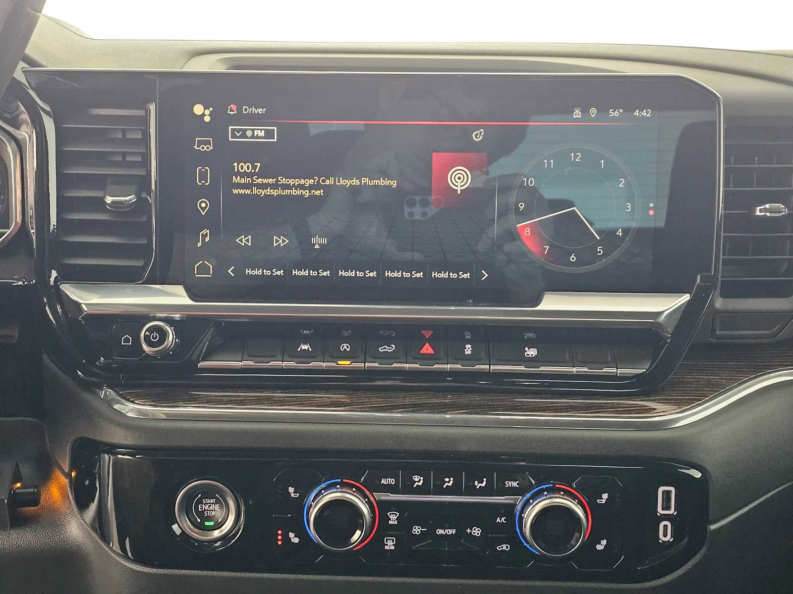 Used 2024 GMC Sierra 1500 Elevation image 25