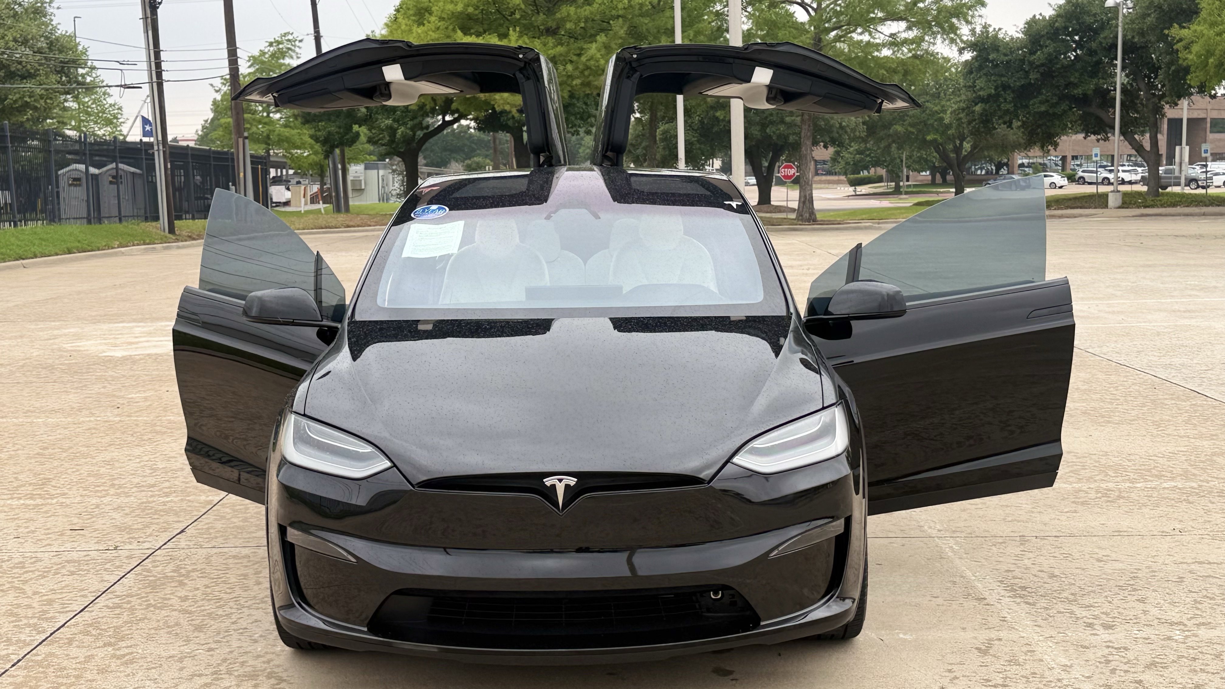 Used 2022 Tesla Model X Plaid AWD/4WD image 18