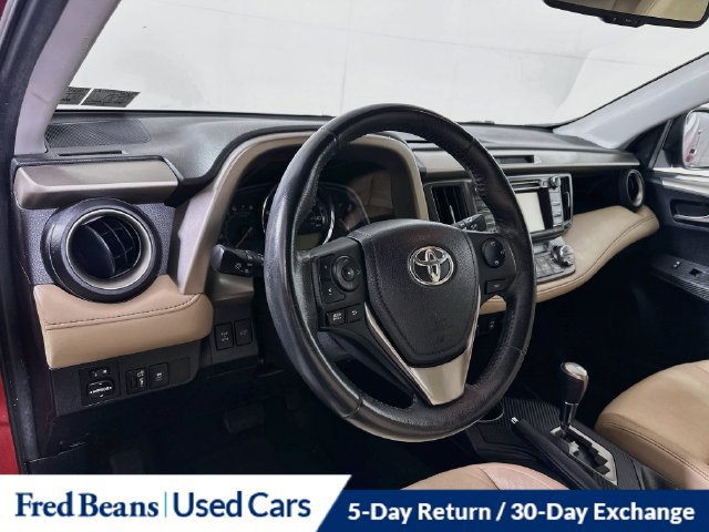 Used 2014 Toyota RAV4 Limited AWD/4WD image 13