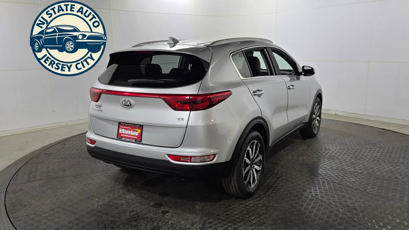 Used 2019 Kia Sportage EX FWD image 7