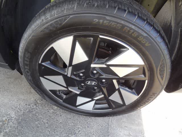 Used 2024 Hyundai Kona SEL image 14