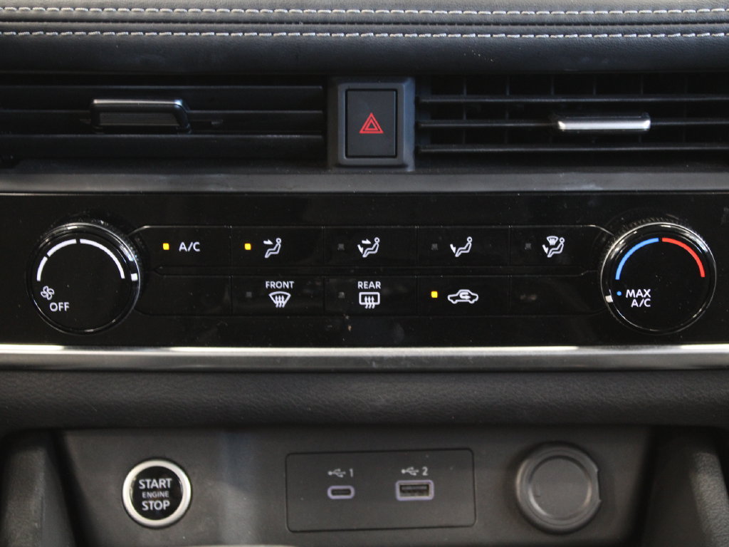 Used 2022 Nissan Rogue S FWD image 24
