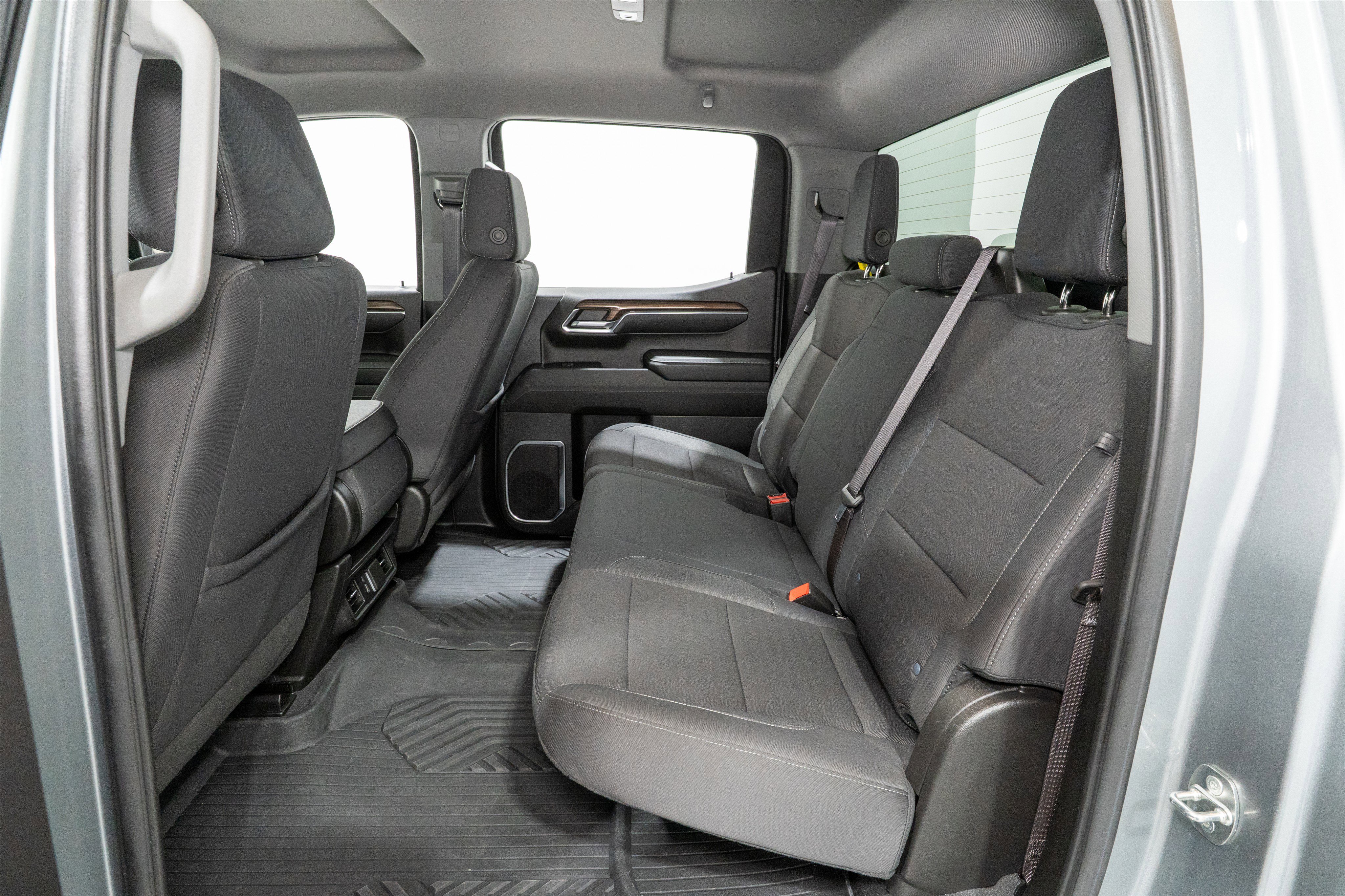 Used 2024 Chevrolet Silverado 1500 LT w/ Z71 Off-Road Package image 30