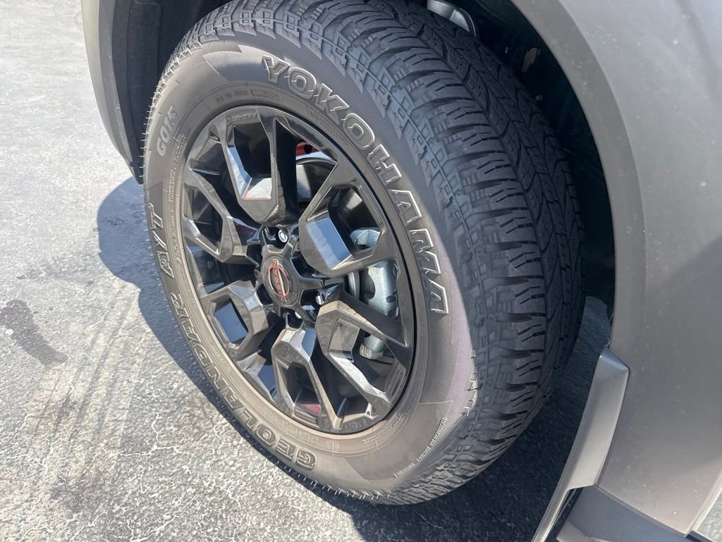 Certified 2025 Nissan Armada PRO-4X AWD/4WD image 12