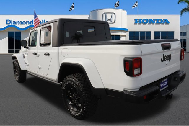 Used 2023 Jeep Gladiator Willys image 4
