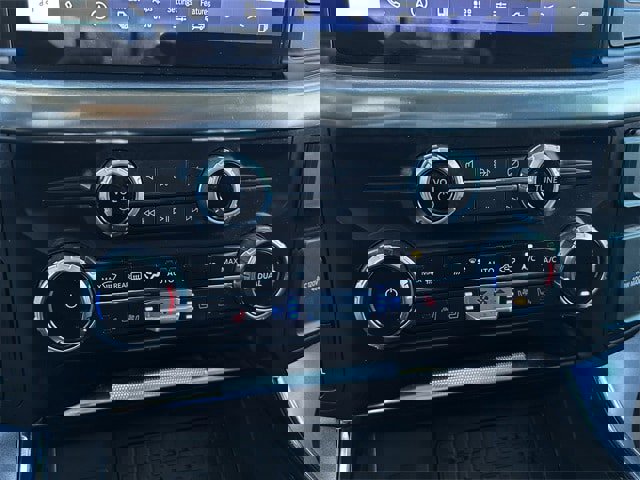 Used 2023 Ford F150 Lariat w/ Equipment Group 502A High image 23