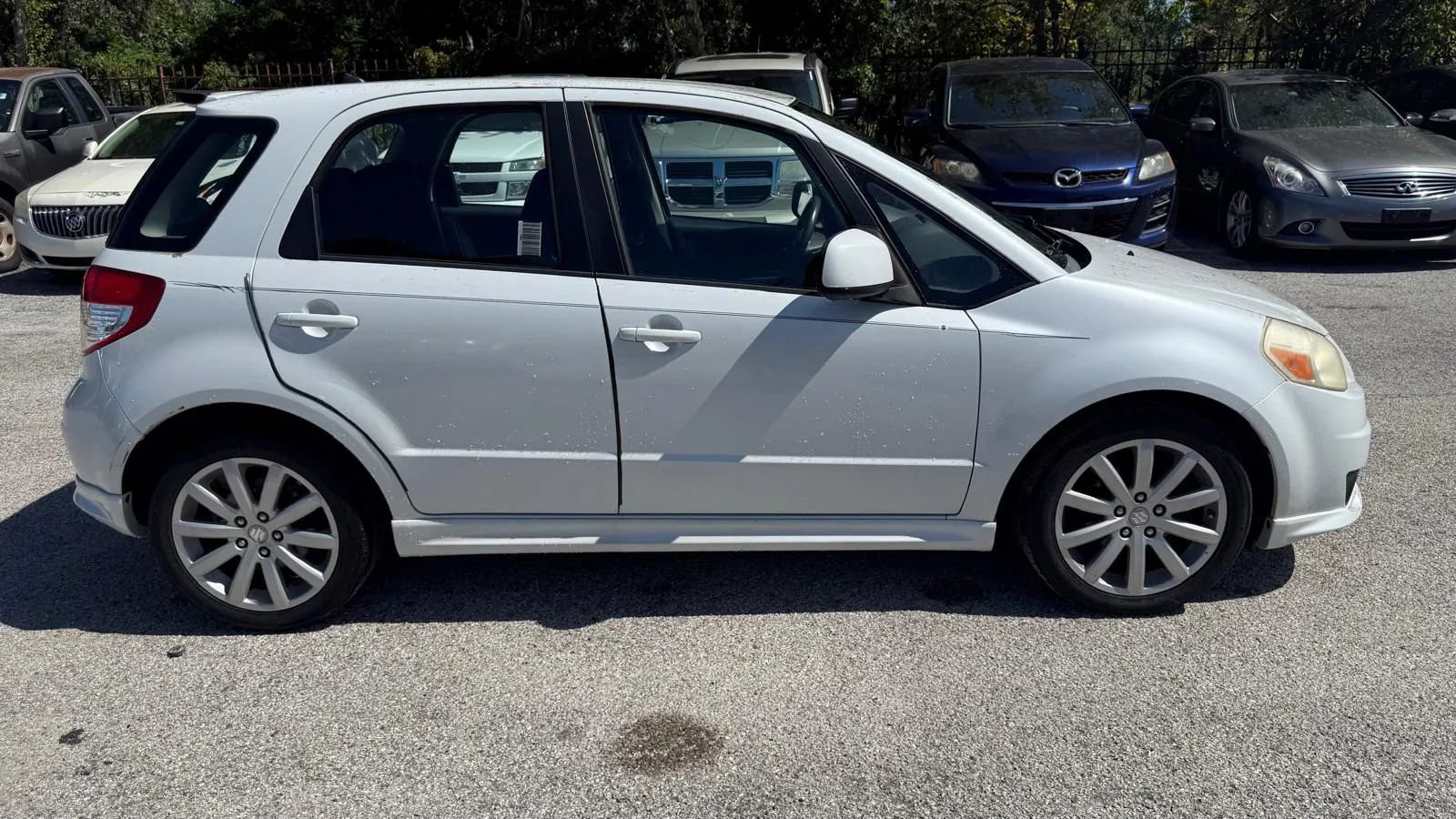 Used 2011 Suzuki SX4 Sportback FWD image 11