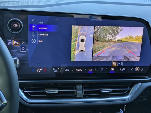 New 2026 Chevrolet Equinox EV LT image 18